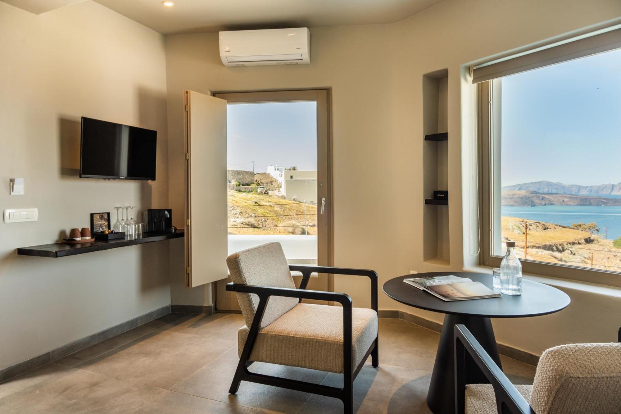 Black Diamond Suites (Adults Only) Akrotírion Екстериор снимка