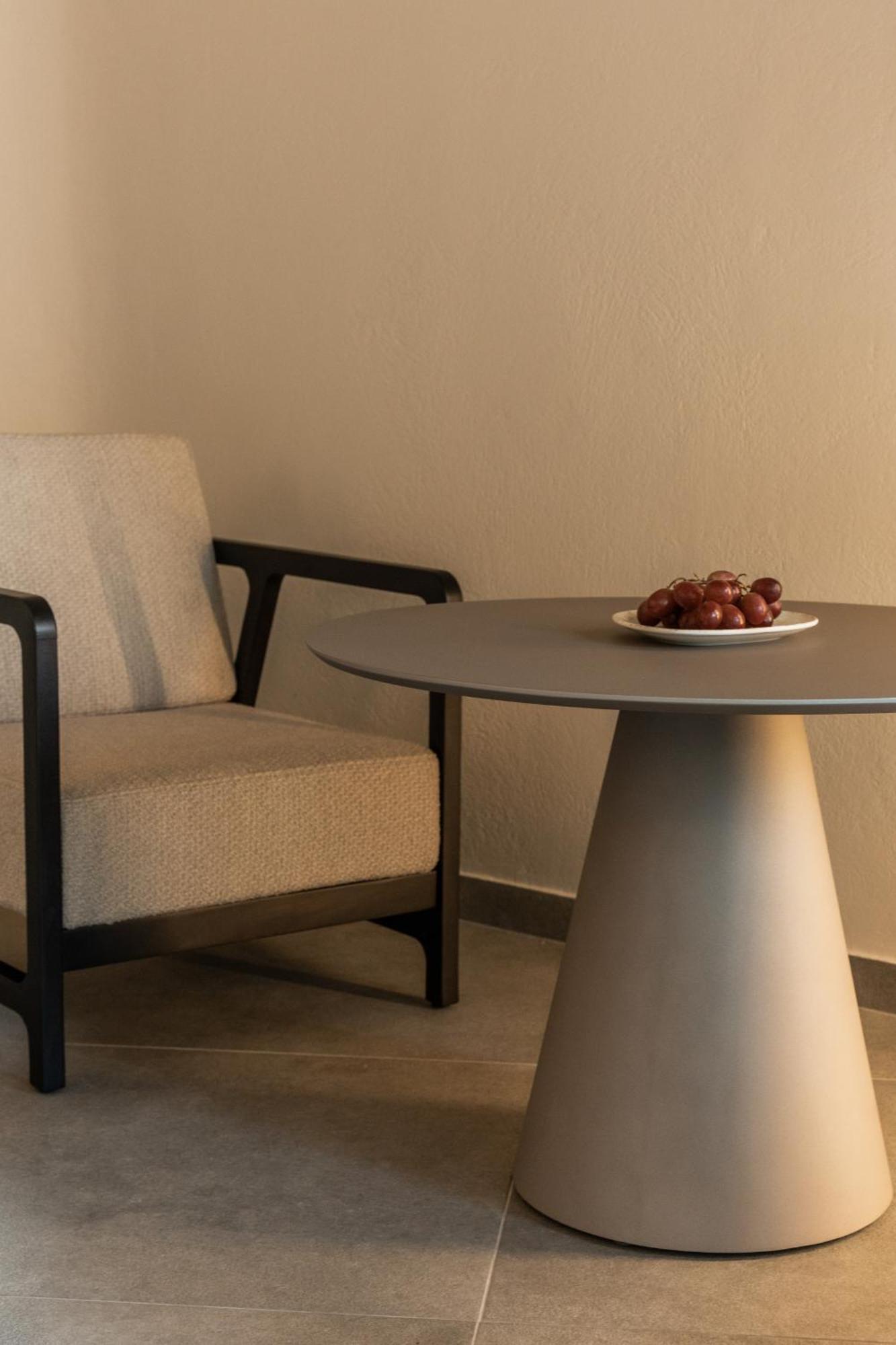 Black Diamond Suites (Adults Only) Akrotírion Екстериор снимка