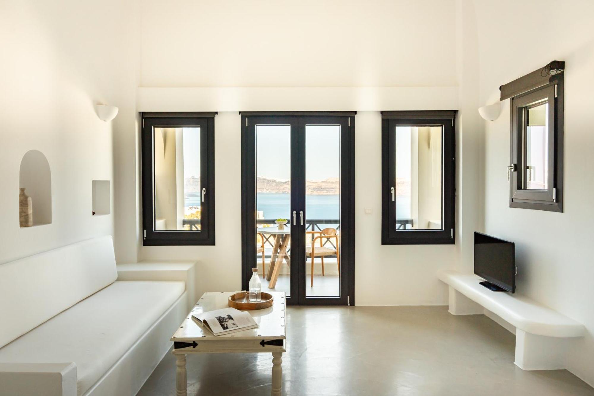 Black Diamond Suites (Adults Only) Akrotírion Екстериор снимка